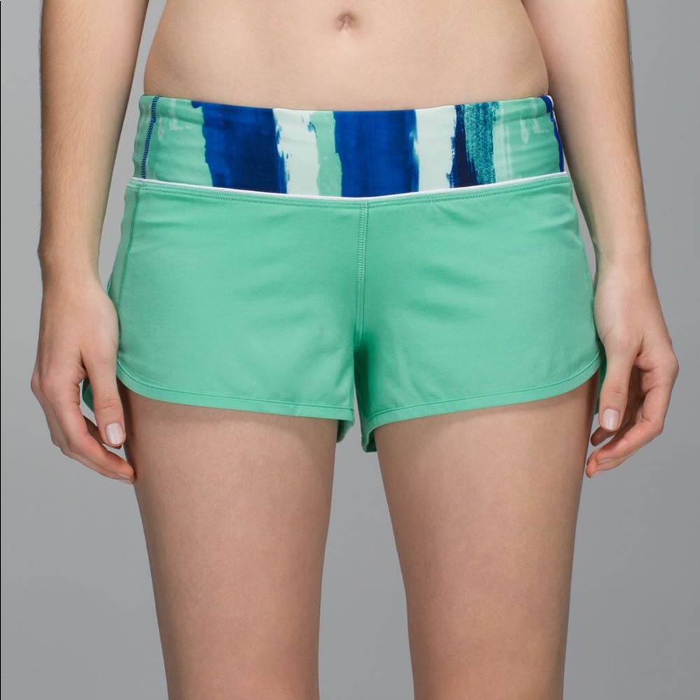 Lululemon Speed Shorts Menthol NO LINER - 4 💚